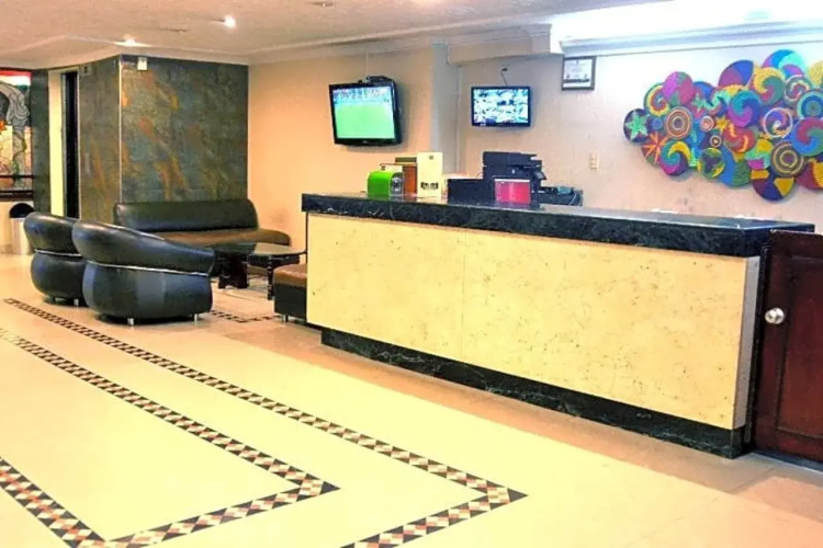 Hotel Virrey Central