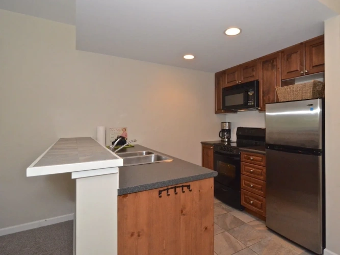 1 Bedroom Luxury room with balcony and with mountain view