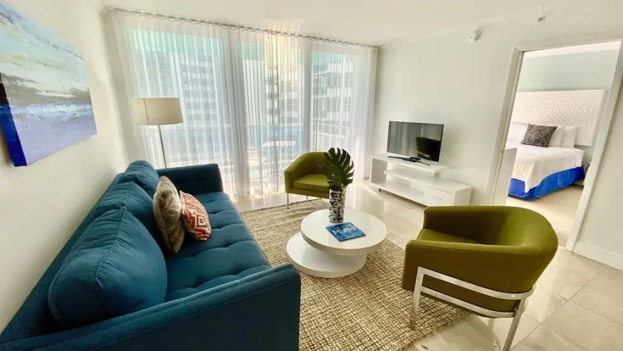 1 Bedroom Deluxe Suite