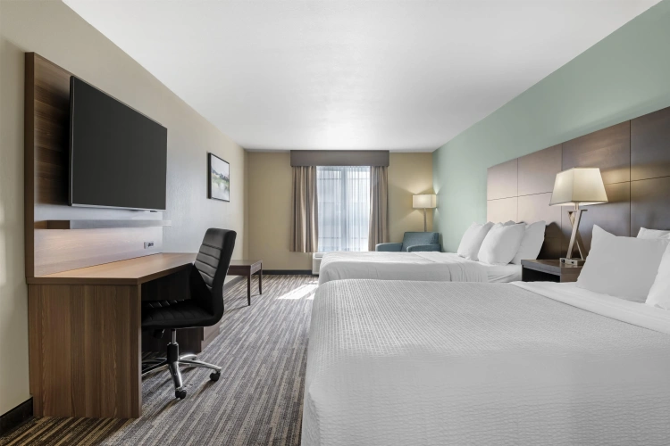 Business Quadruple room