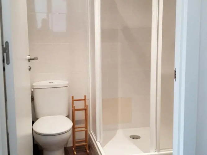 1 Casual Apartments