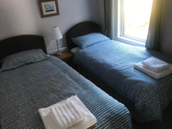 3 double bed house 10 mins from Sandbanks