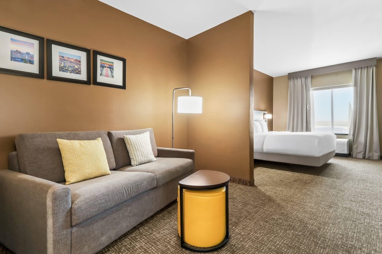 Double Suite