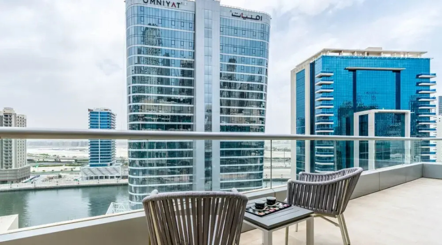 Dream Inn Apartment Bay Square
