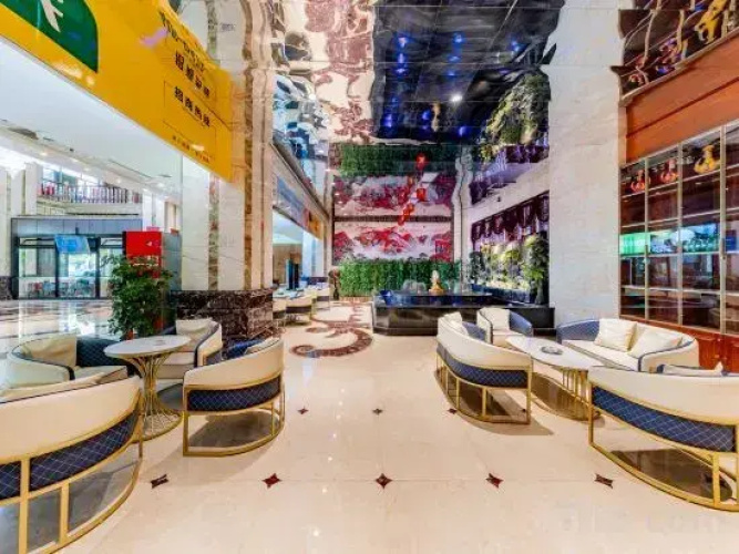 Guanghui Holiday Hotel