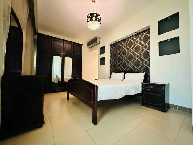 2 Bedrooms Presidential Suite with garden view