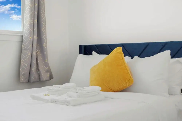 Cozy 2-Bedroom Retreat in Pacifica