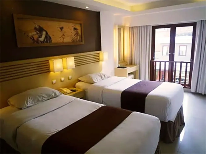 Standard Double room with pool view