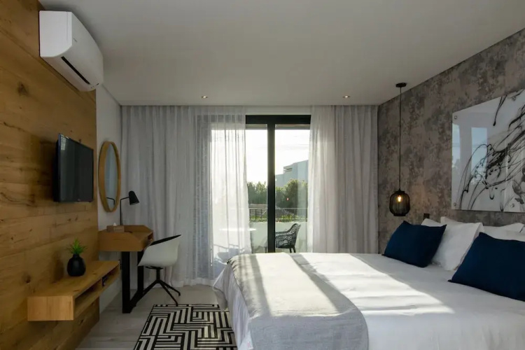Central Beach Villas