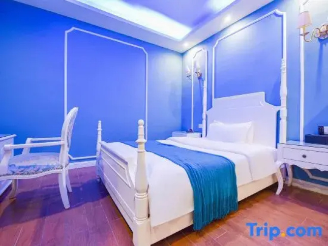 HIGIRLHOTEL