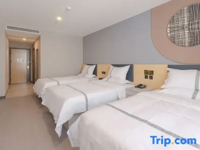 Business Triple room