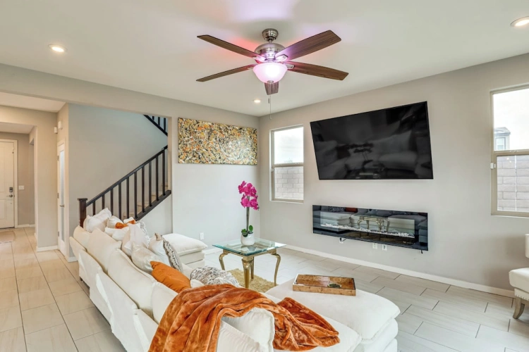 3 Bedrooms Cottage