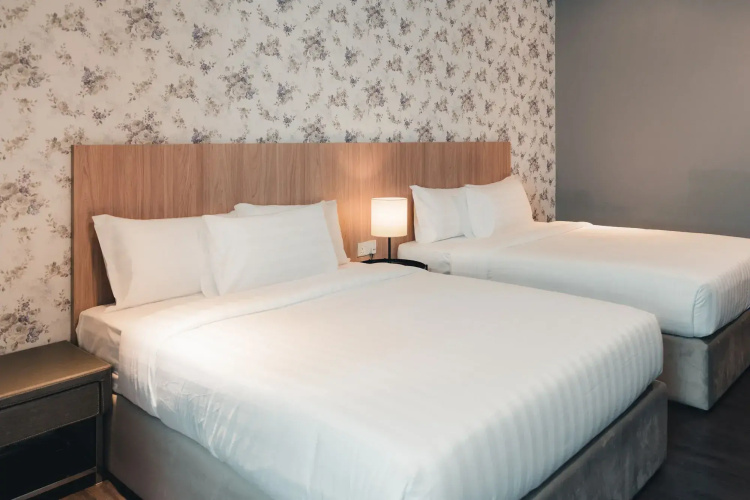 Avenue Garden Hotel