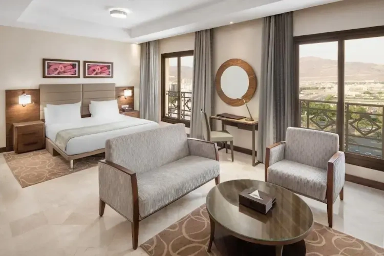 Accessible Double Suite