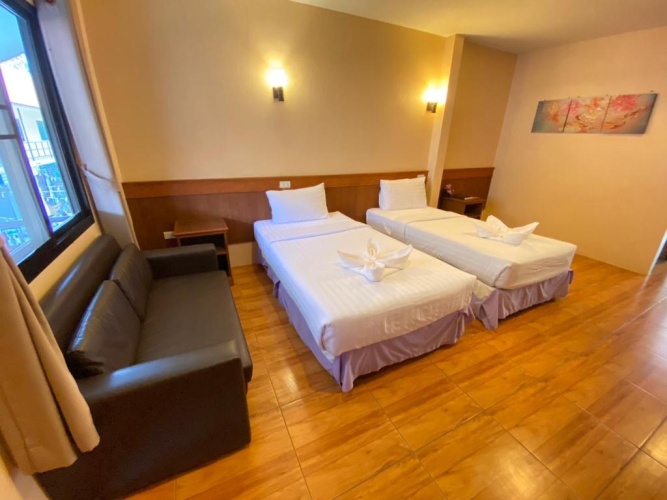 Premium Twin room