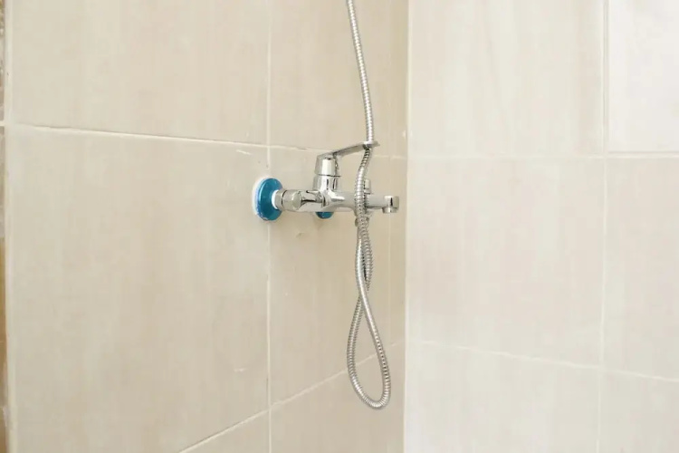 Fancy Comfortable 2Br At Meikarta Apartment