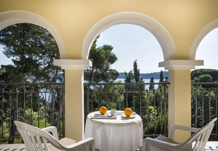 Executive Suite with balcony