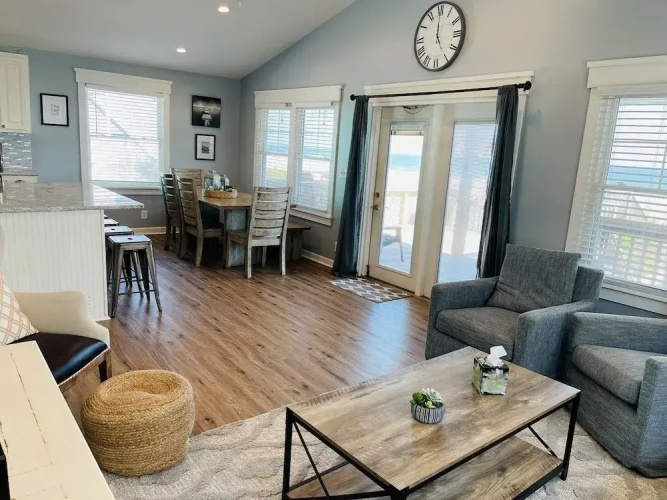 3/4 Time - 4 Br Home