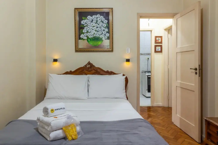 5 Minutes From Copacabana Beach Bi307