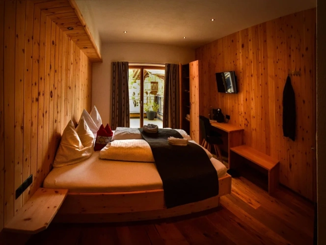 Deluxe Double room with mountain view