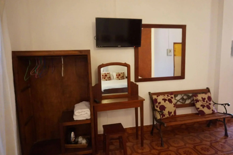 Mani Home Guesthouse