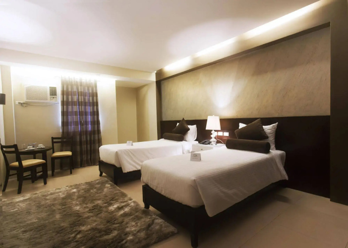 Grace Crown Hotel