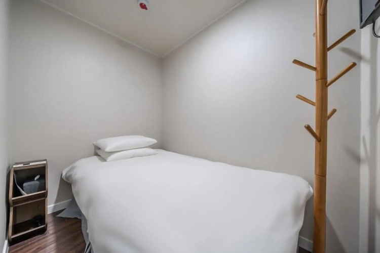 Mayone Hotel