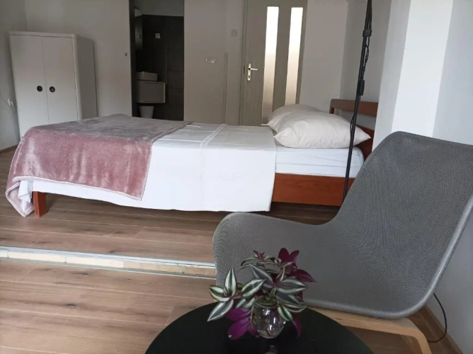 Studio with balcony and with view