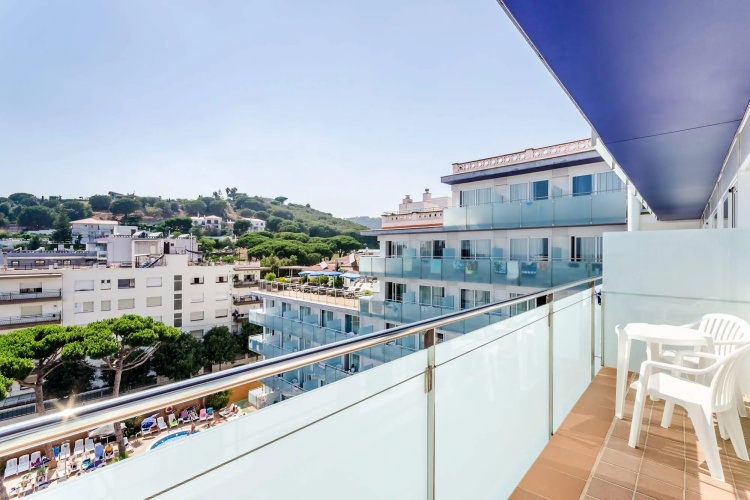 Mar Blau Hotel