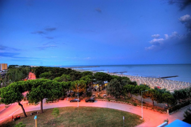Standard Double room with balcony and with view