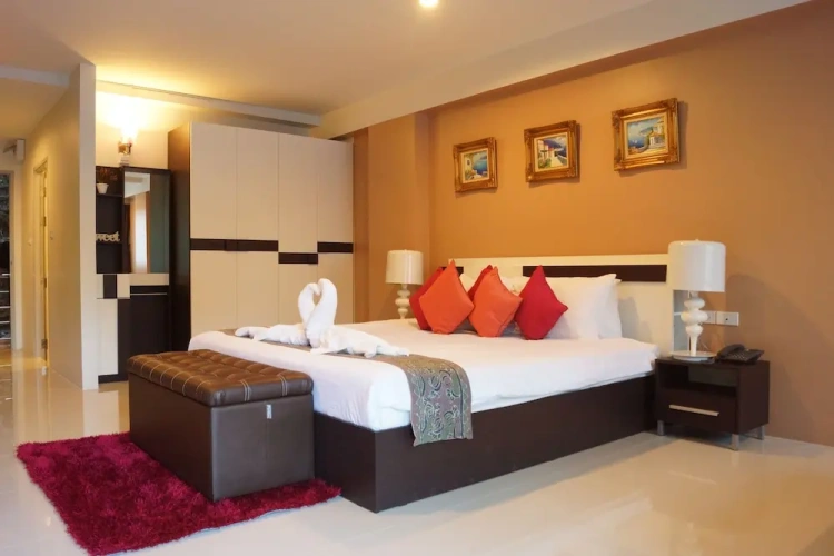 Deluxe room with balcony