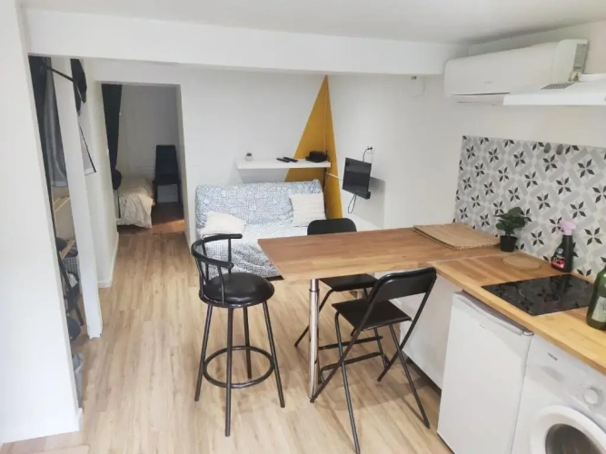 1 Bedroom Apartment