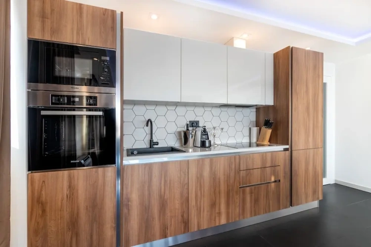 1 Bedroom Superior Apartment beachfront