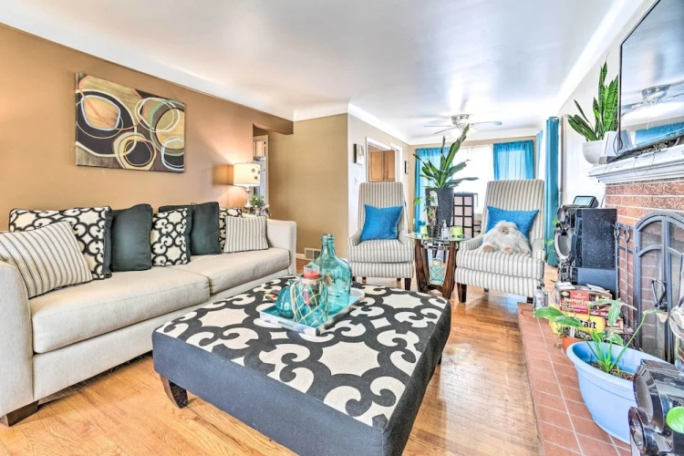 3 Bedrooms Cottage