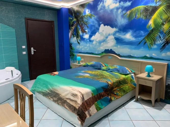 Deluxe Suite