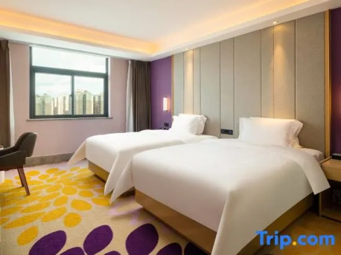 2 Bedrooms Deluxe Quadruple Suite