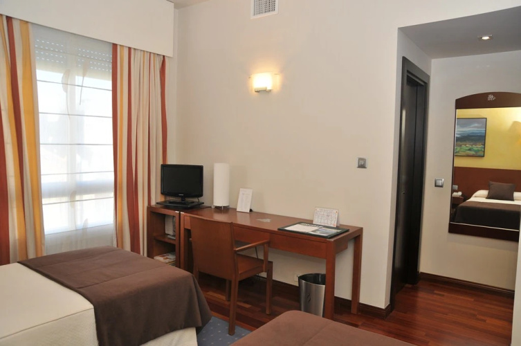 Maroa Hotel