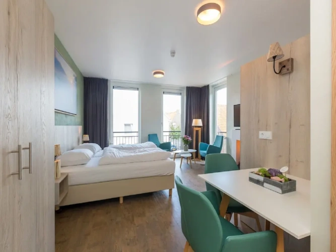 Guest rooms