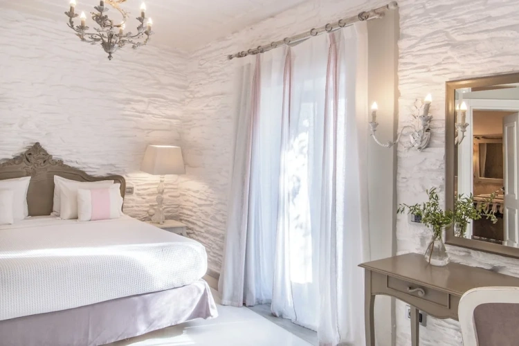 2 Room with Private Pool Suite