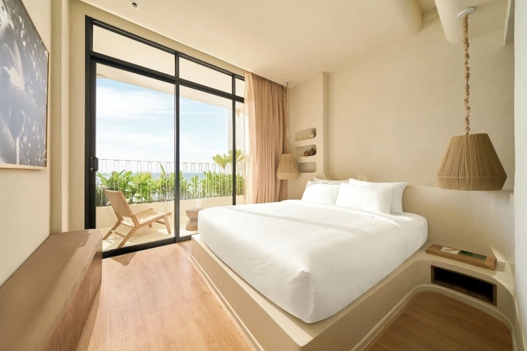 Deluxe Double room with balcony and with sea view