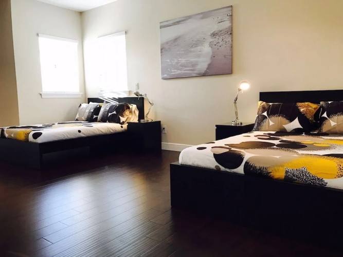 4BR Townhouse 320 by Ideal Experience VR