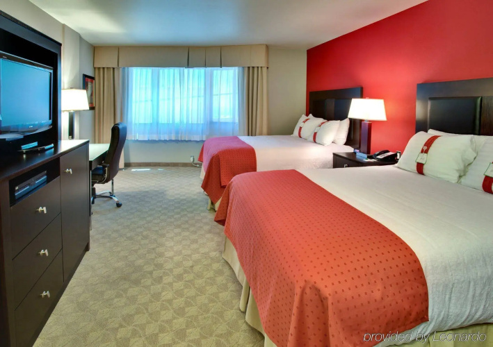 DoubleTree by Hilton Fullerton