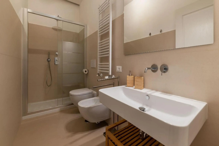 CS Central Station Termini 6pax Apartment