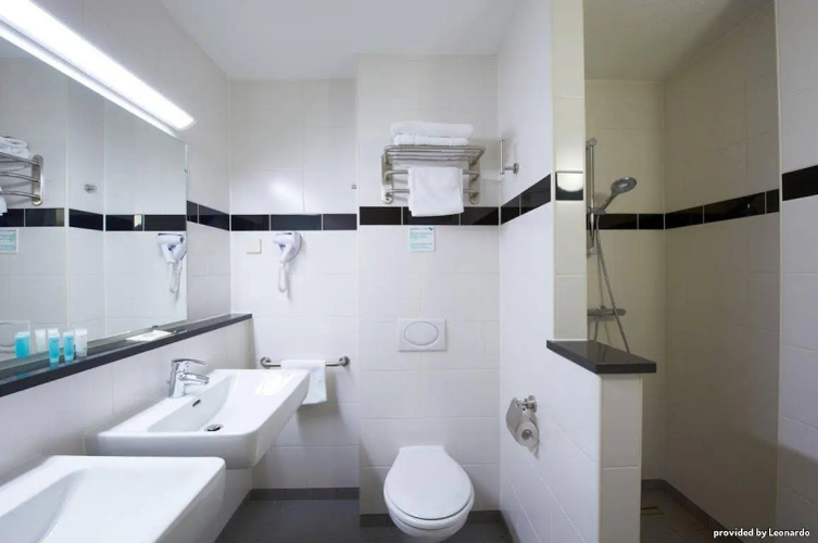 Best Western Plus Amsterdam Airport Hotel photo 11