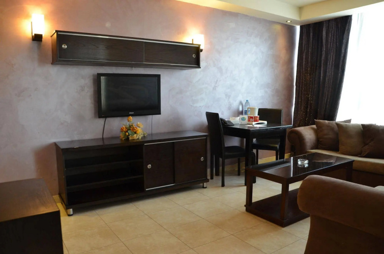 Diamond Hotel Suites
