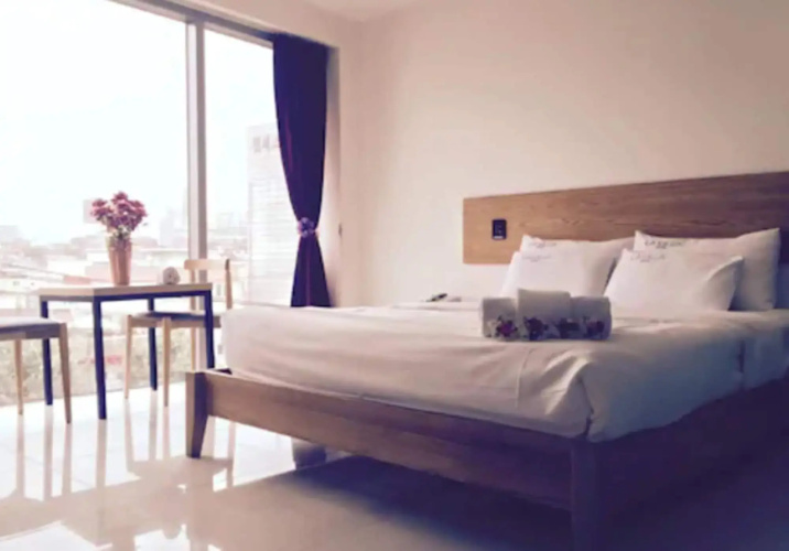 Lavilla Hotel