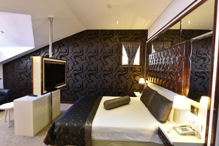 Club Suite