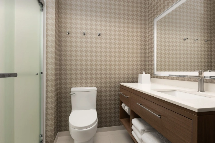 Quadruple Suite