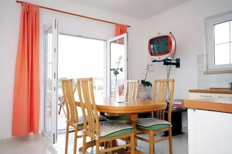 Comfort Apartment with balcony and with sea view