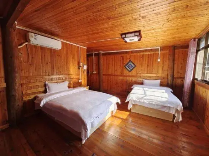 Dongzhai Xiangfeng Inn